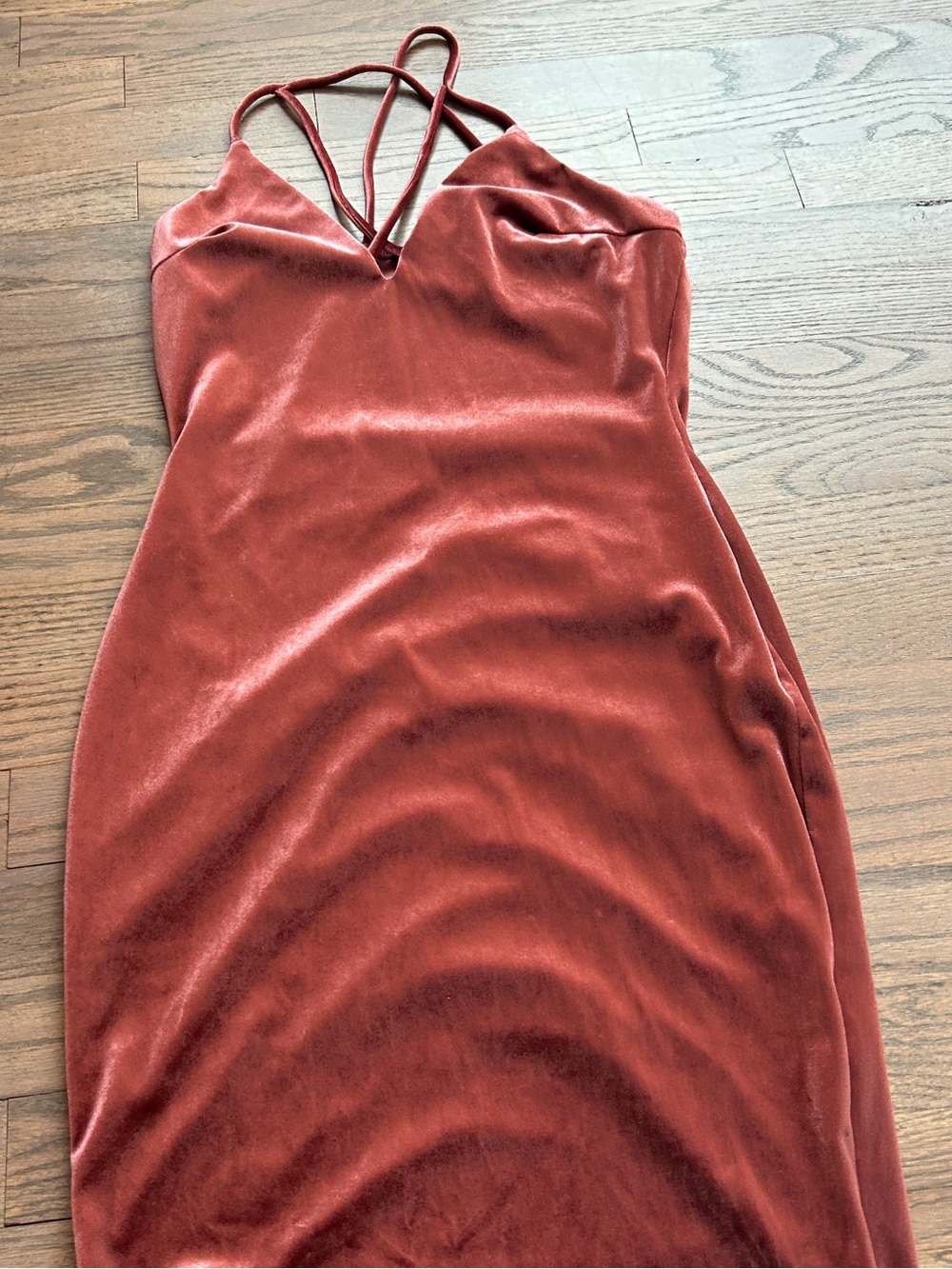 The vintage shop strappy v neck Velvet Slip Dress in Rust - Picture 4 of 7
